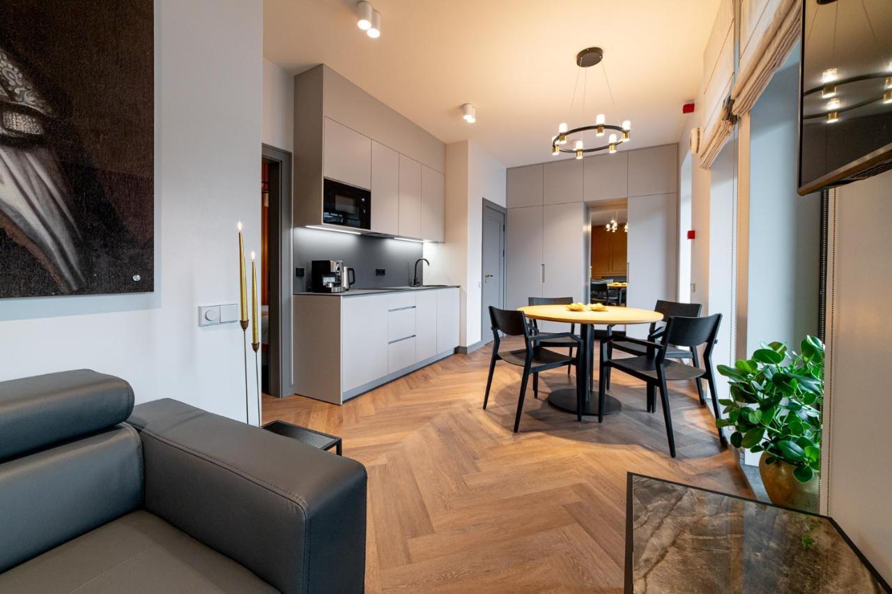 Hotel Gothards Kuldīga Kültér fotó